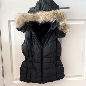 NWT Banana Republic puffer vest